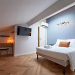Le Nid Suspendu-insolite-garage-wifi-clim Apartmán